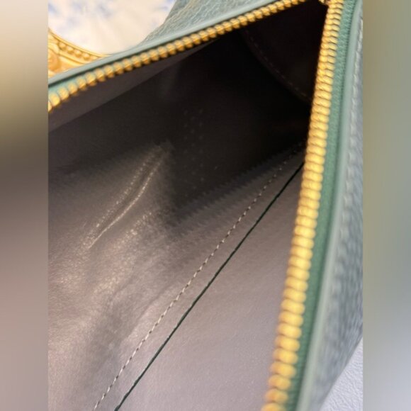 🆕 OROTON 🧿 NWOT Margot Mini Cylindrical Leather Drum Bag, Deep Green - Picture 13 of 16